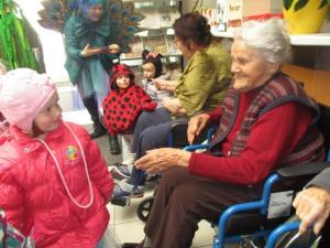 Pustno druženje s kurenti in otroci iz vrtca 4